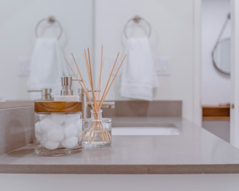 Hotel diffuser oil idea: a glass reed diffuser jar with wooden sticks