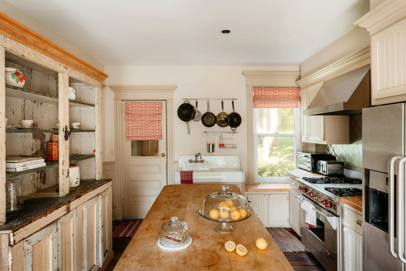 Wooden paper towel holder idea for a rustic kitchen counter